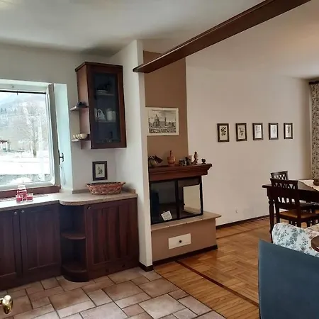 Tiziana House Apartamento
