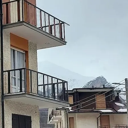 Tiziana House Apartamento *