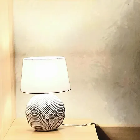 Tiziana House Διαμέρισμα *